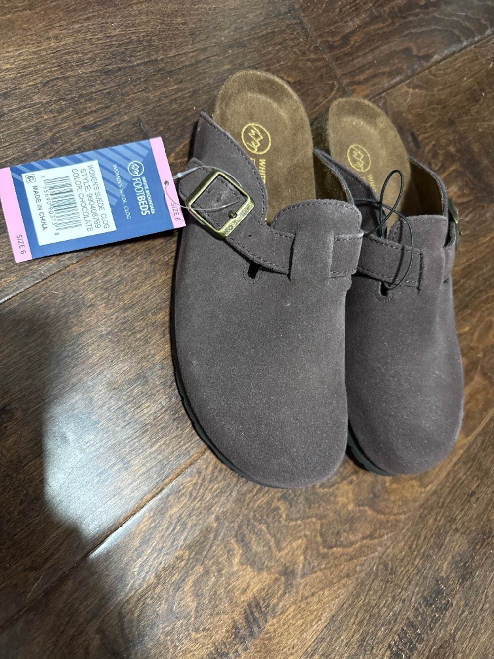 BRAND NEW NEVER WORN White Mountain Footbed Birks size 6